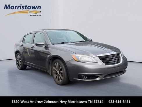 Used 2014 Chrysler 200 Touring w/ 200 S Group FWD image 1