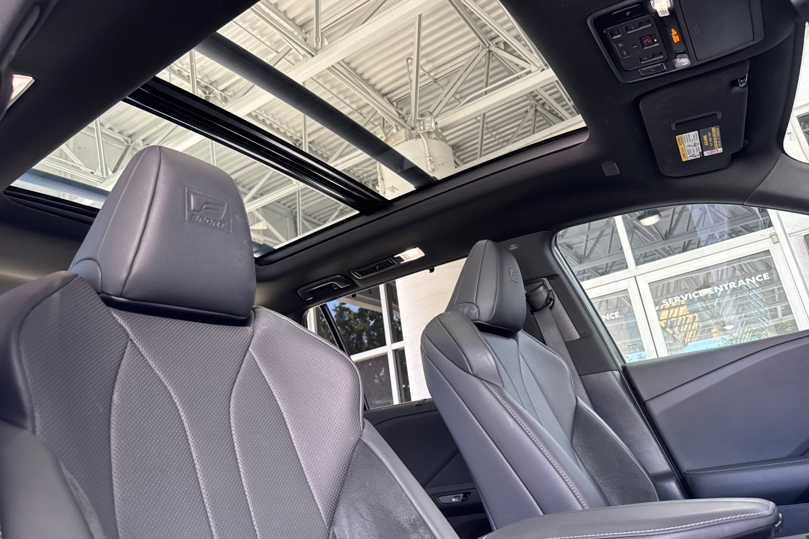 Certified 2026 Lexus TX 500h AWD w/ Technology Package image 22