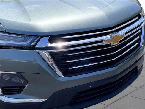 Certified 2023 Chevrolet Traverse LT FWD image 31