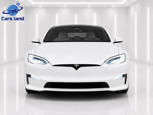 Used 2022 Tesla Model S Plaid AWD/4WD image 5