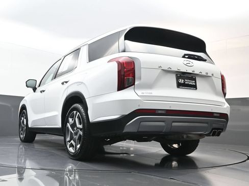 Used 2024 Hyundai Palisade SEL FWD image 27