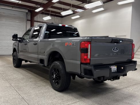 Used 2024 Ford F250 XL w/ STX Appearance Package image 19
