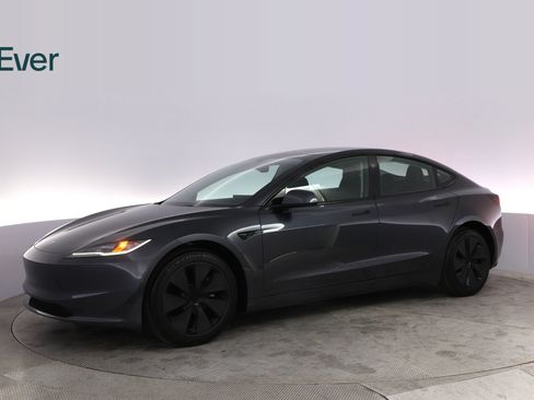 Used 2025 Tesla Model 3 Long Range RWD image 18