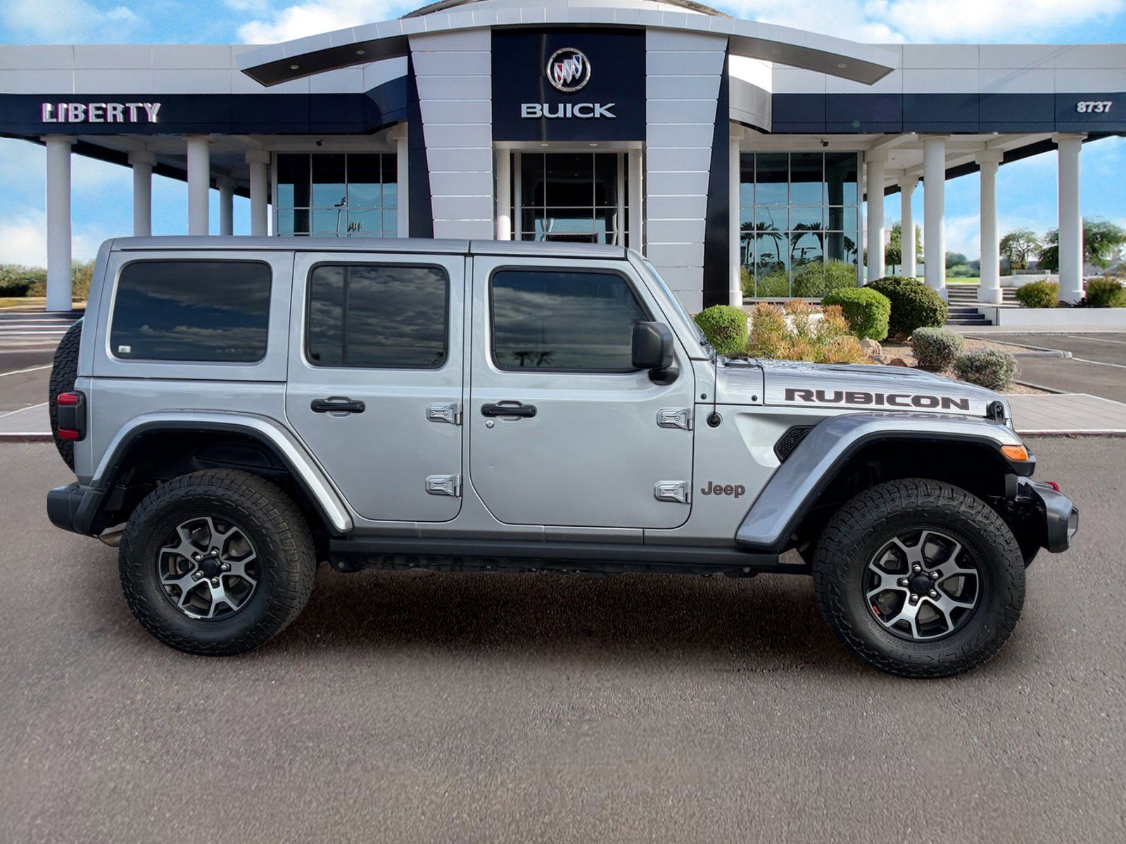 Used 2019 Jeep Wrangler Unlimited Rubicon AWD/4WD image 3