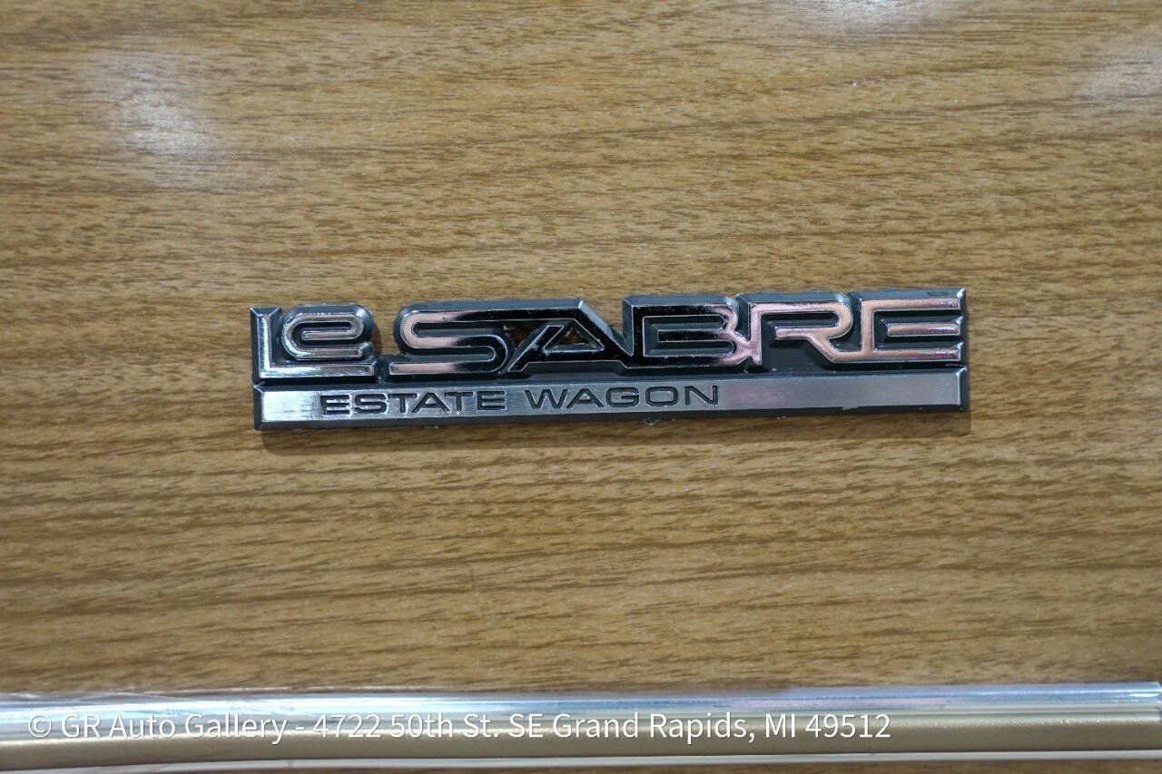Used 1988 Buick Le Sabre Estate RWD image 22