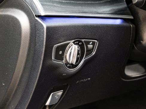 Used 2022 Mercedes-Benz E 350 Sedan image 28