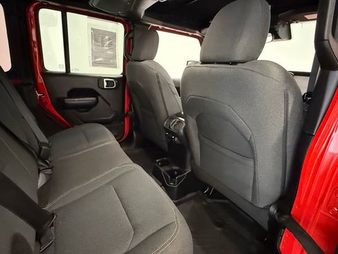 Used 2024 Jeep Wrangler Sport S image 20