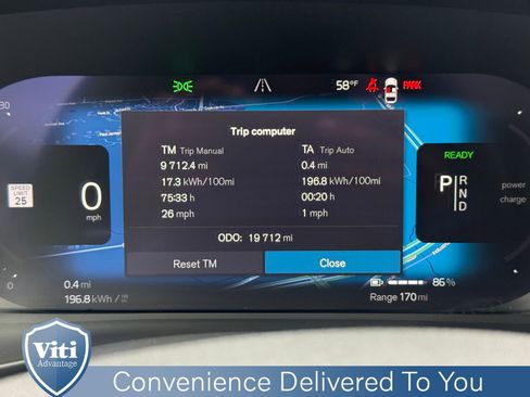 Certified 2023 Volvo C40 P8 Recharge Ultimate AWD/4WD image 33