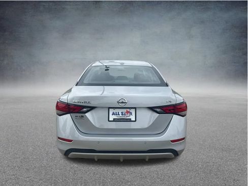 Used 2023 Nissan Sentra SV w/ All-Weather Package FWD image 9