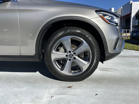 Used 2022 Mercedes-Benz GLC 300 image 13