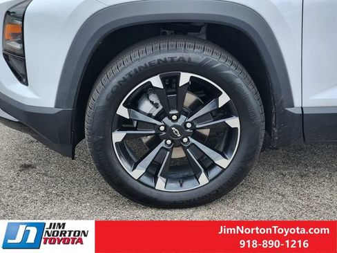 Used 2026 Chevrolet Equinox RS AWD/4WD image 12