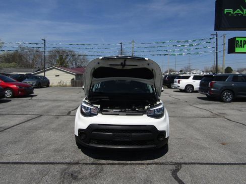 Used 2019 Kia Soul image 24