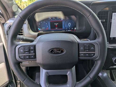 Used 2025 Ford F150 Lariat w/ Equipment Group 502A High AWD/4WD image 33