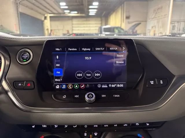 Used 2020 Chevrolet Blazer LT w/ Sound & Technology Package AWD/4WD image 21