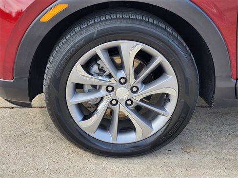 Used 2023 Buick Encore GX Essence w/ Experience Buick Package image 10