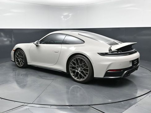 Certified 2025 Porsche 911 Carrera RWD image 3