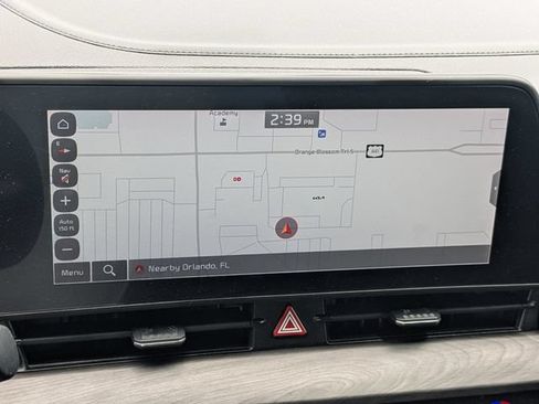 Certified 2023 Kia Sportage X-Line w/ X-Line Premium Package AWD/4WD image 11
