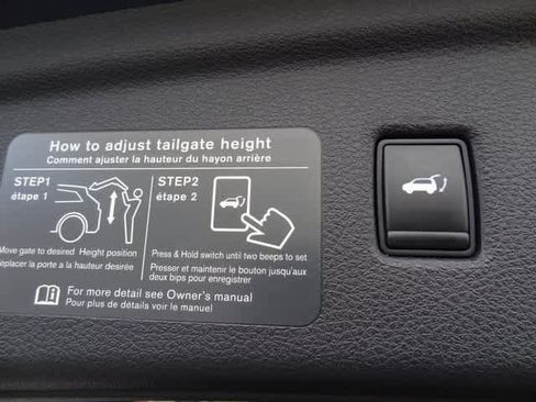 Used 2020 INFINITI QX50 Luxe w/ Navigation Package image 11