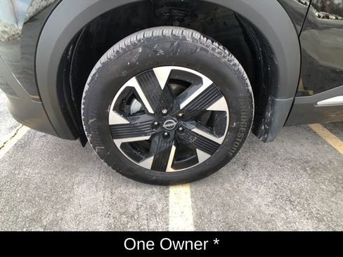 Certified 2025 Nissan Kicks SV w/ SV Premium Package image 12