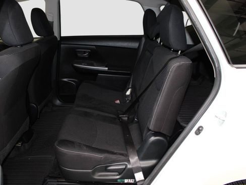 Used 2017 Toyota Prius V Three FWD image 37