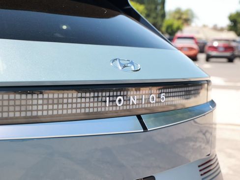 Used 2024 Hyundai Ioniq 5 Limited RWD image 17