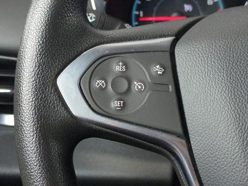 Used 2020 Chevrolet Traverse LS AWD/4WD image 37