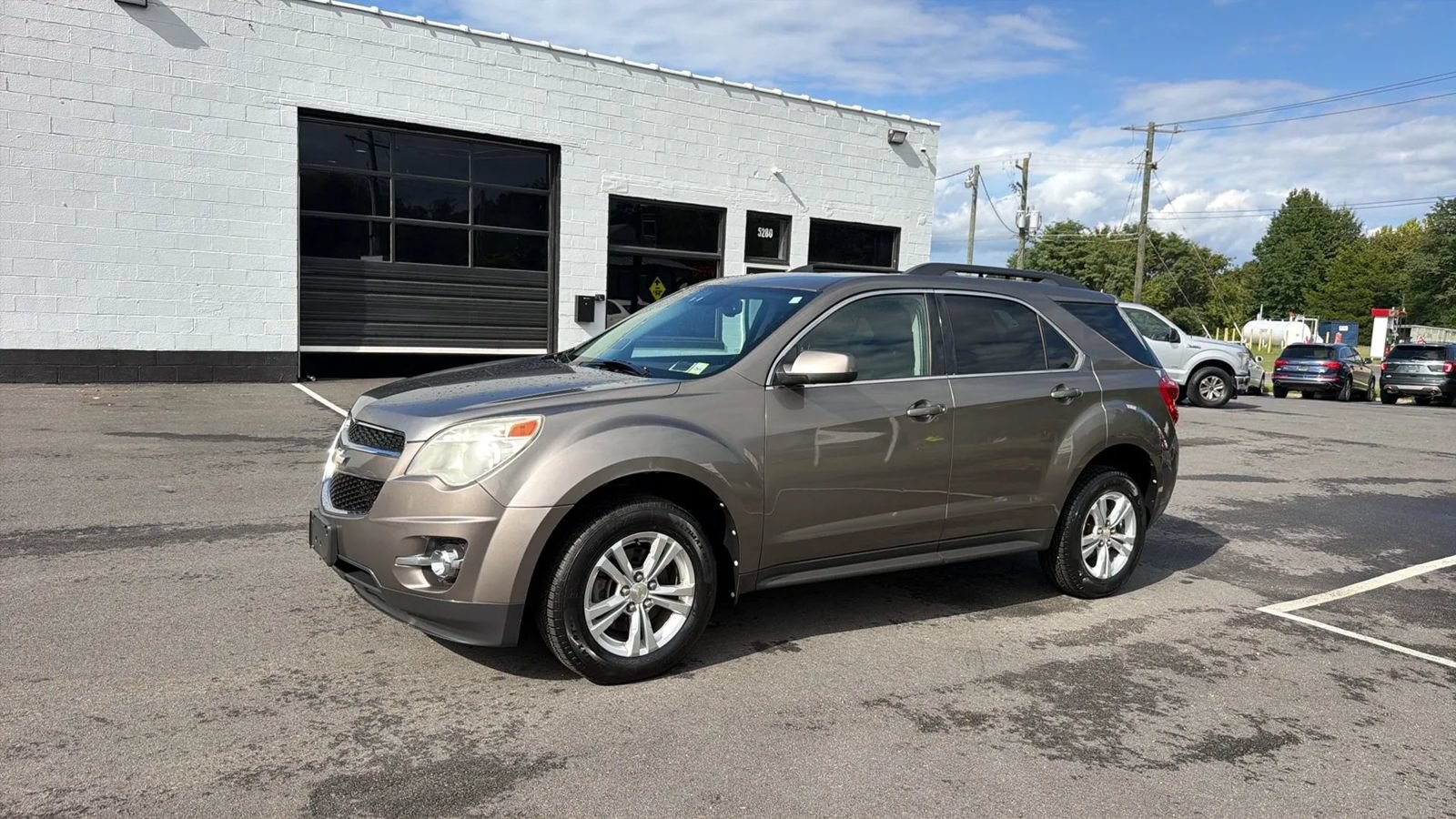 Used 2012 Chevrolet Equinox LT AWD/4WD image 3