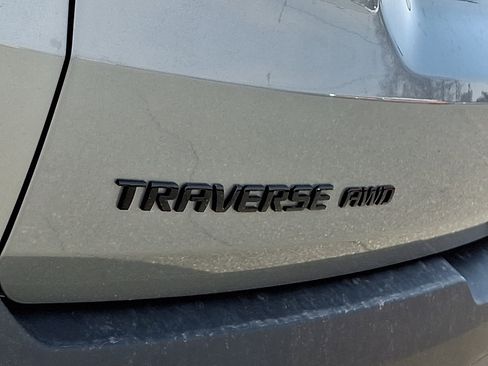Used 2023 Chevrolet Traverse RS w/ LPO, Floor Liner Package image 34