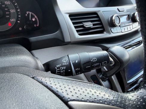 Used 2016 Honda Odyssey EX image 23