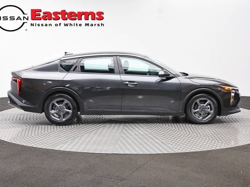 Used 2025 Kia K4 FWD image 4