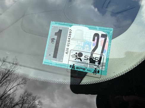 Used 2021 Volvo XC60 T5 Inscription w/ Advanced Package image 12