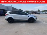 Used 2019 Ford Escape SE image 3