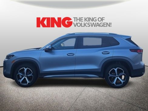 New 2026 Volkswagen Tiguan SE image 7