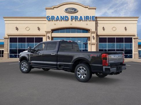 New 2025 Ford F350 King Ranch w/ Chrome Package image 28