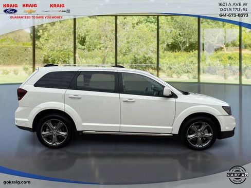 Used 2017 Dodge Journey Crossroad w/ Popular Equipment Group AWD/4WD image 4