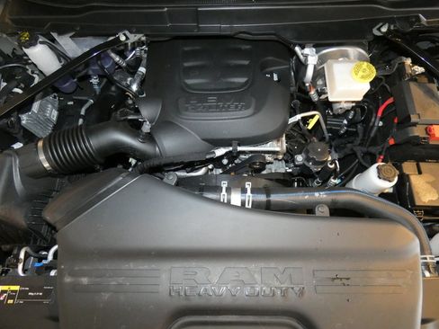 Used 2025 RAM 2500 Power Wagon AWD/4WD image 29