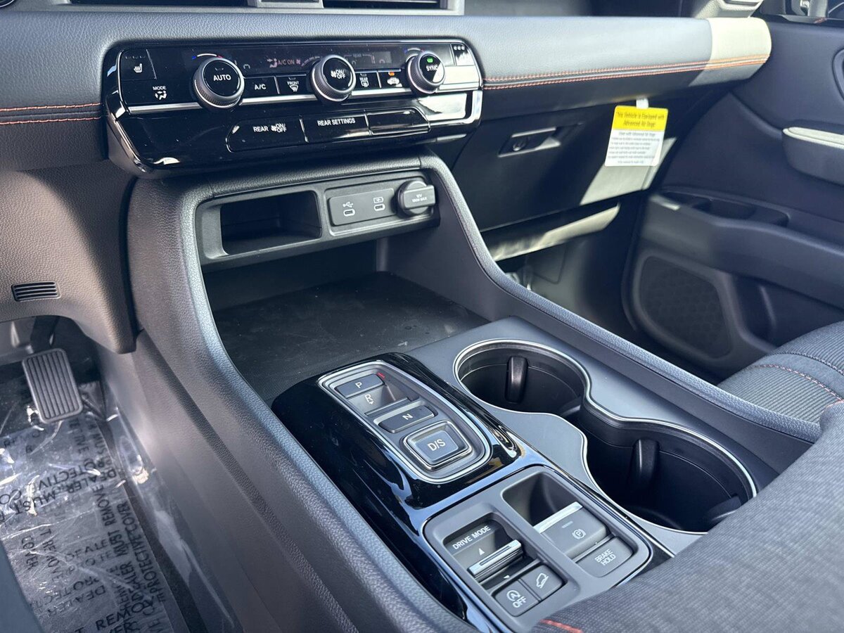 New 2026 Honda Pilot Sport image 24