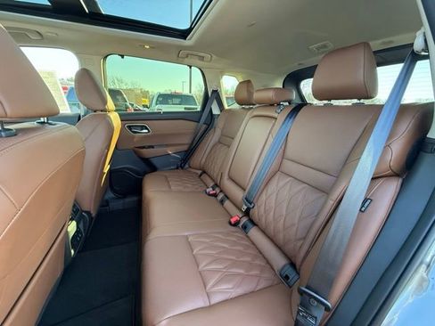 New 2026 Nissan Rogue Platinum w/ Platinum Premium Package image 15