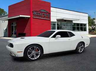 Used 2020 Dodge Challenger R/T RWD video 1