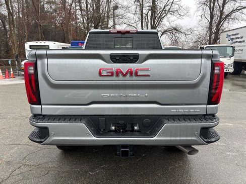 New 2026 GMC Sierra 3500 Denali w/ Denali Reserve Package AWD/4WD image 3
