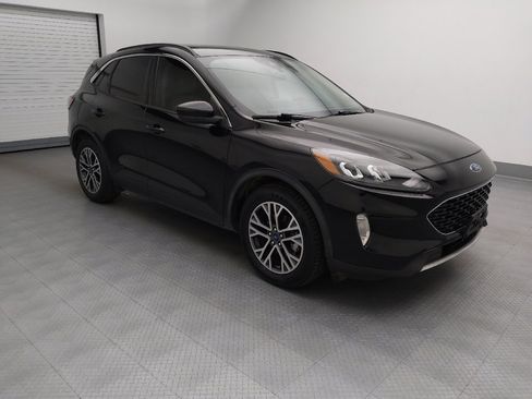 Used 2020 Ford Escape SEL FWD image 11