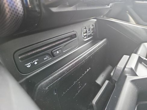 Used 2019 RAM 1500 Limited AWD/4WD image 21