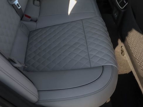 Used 2025 Genesis G70 3.3T Advanced w/ Sport Prestige Package image 39