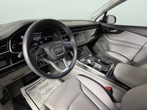 Used 2021 Audi Q7 2.0T Premium Plus w/ Premium Plus Package AWD/4WD image 18
