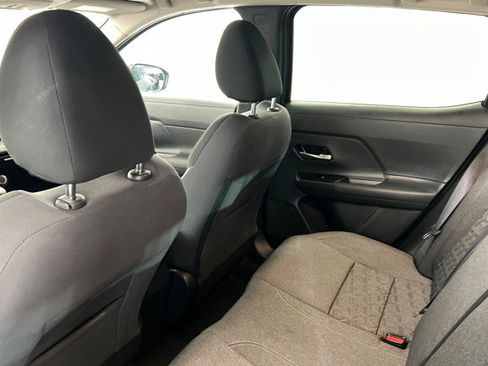 Used 2025 Nissan Kicks SV w/ SV Premium Package AWD/4WD image 19