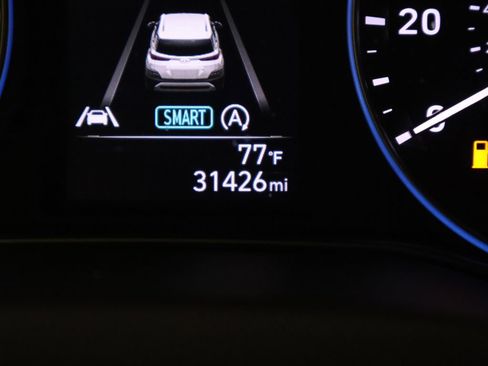 Used 2023 Hyundai Kona SEL AWD/4WD image 34