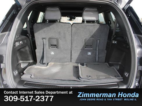 Used 2024 Jeep Grand Cherokee L Altitude image 6