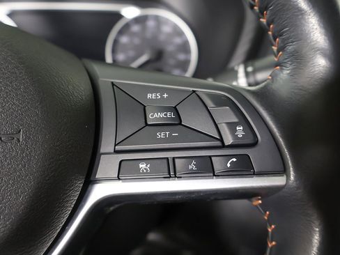 Used 2023 Nissan Sentra SR w/ SR Premium Package image 43