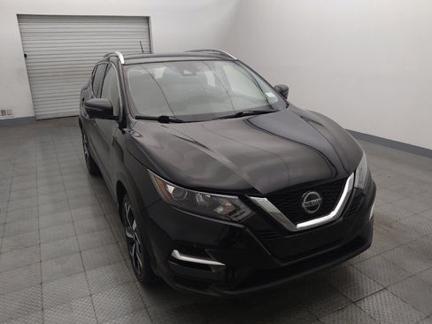 Used 2022 Nissan Rogue Sport SL FWD image 14