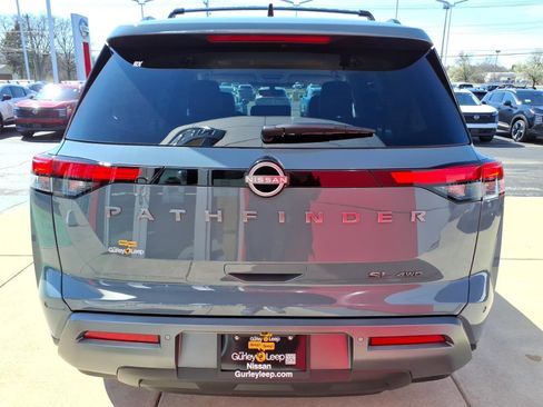 New 2026 Nissan Pathfinder SL AWD/4WD image 8